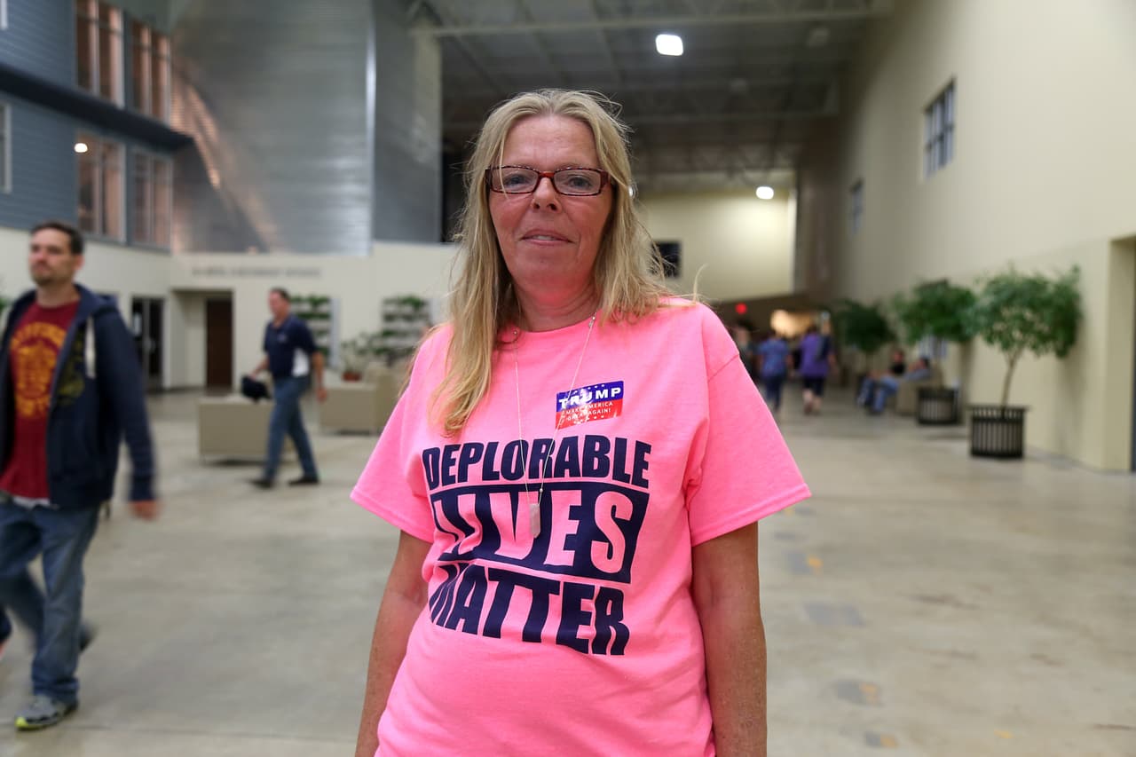 ¿Debería Trump atacar a Hillary Clinton con las infidelidades de Bill? Esto piensan las seguidoras del candidato