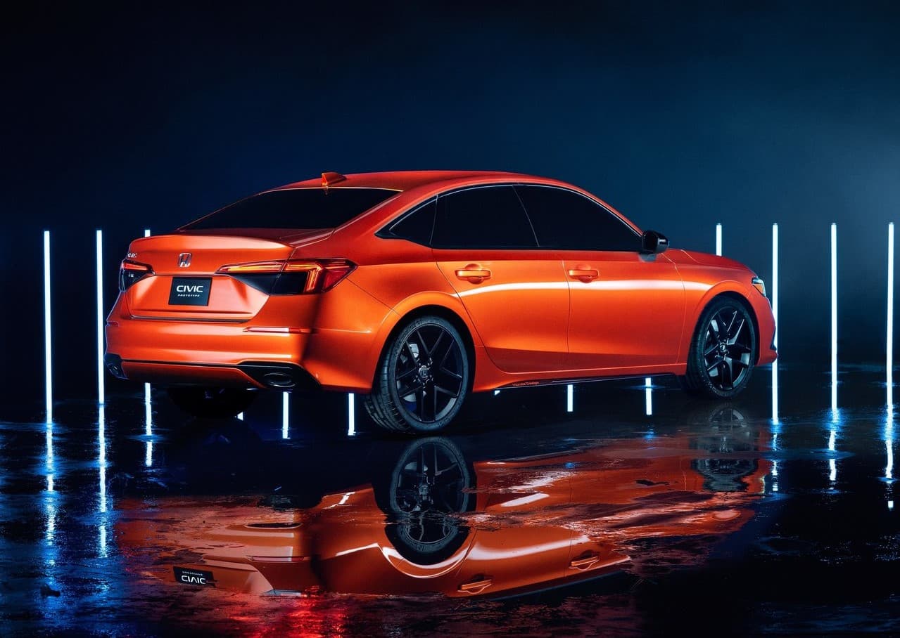 Además de la variante sedán, el portafolio del Civic incluirá una versión hatchback (Si) y otra de características más deportivas (Type R).