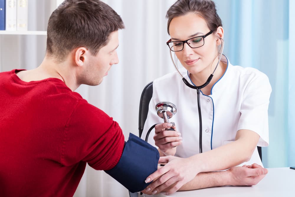 California, ¿excluye a hispanos del programa Medi-Cal?