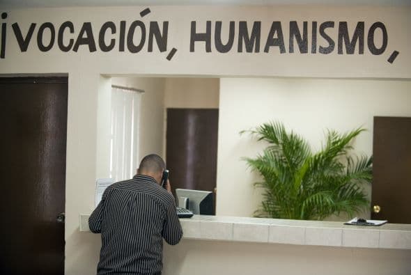 Para plagiarse de estos casos, las agencias políciacas han implatando una serie de pruebas que, a decir de ellos mismos, les ayudarán a saber si alguno de sus militantes tienen nexos con el crimen organizado.