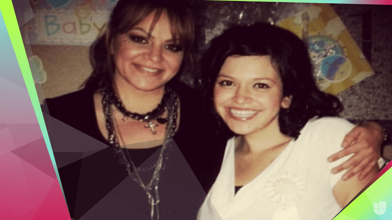 Siempre al frente de las organizaciones benéficas de su mamá, a sus 28 años Jacqie ha decidido sacar el tiempo para quererse y reinventarse.