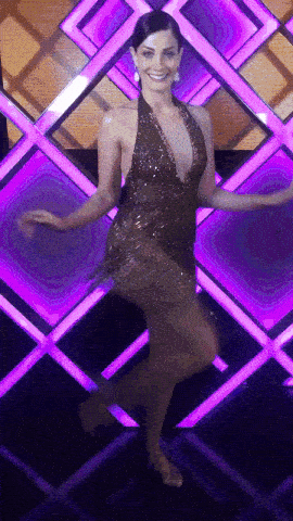 Demostró ser una gran bailarina que sumado a su sencillez se logró colocar en las favoritas del público, desde sus primeras participaciones.