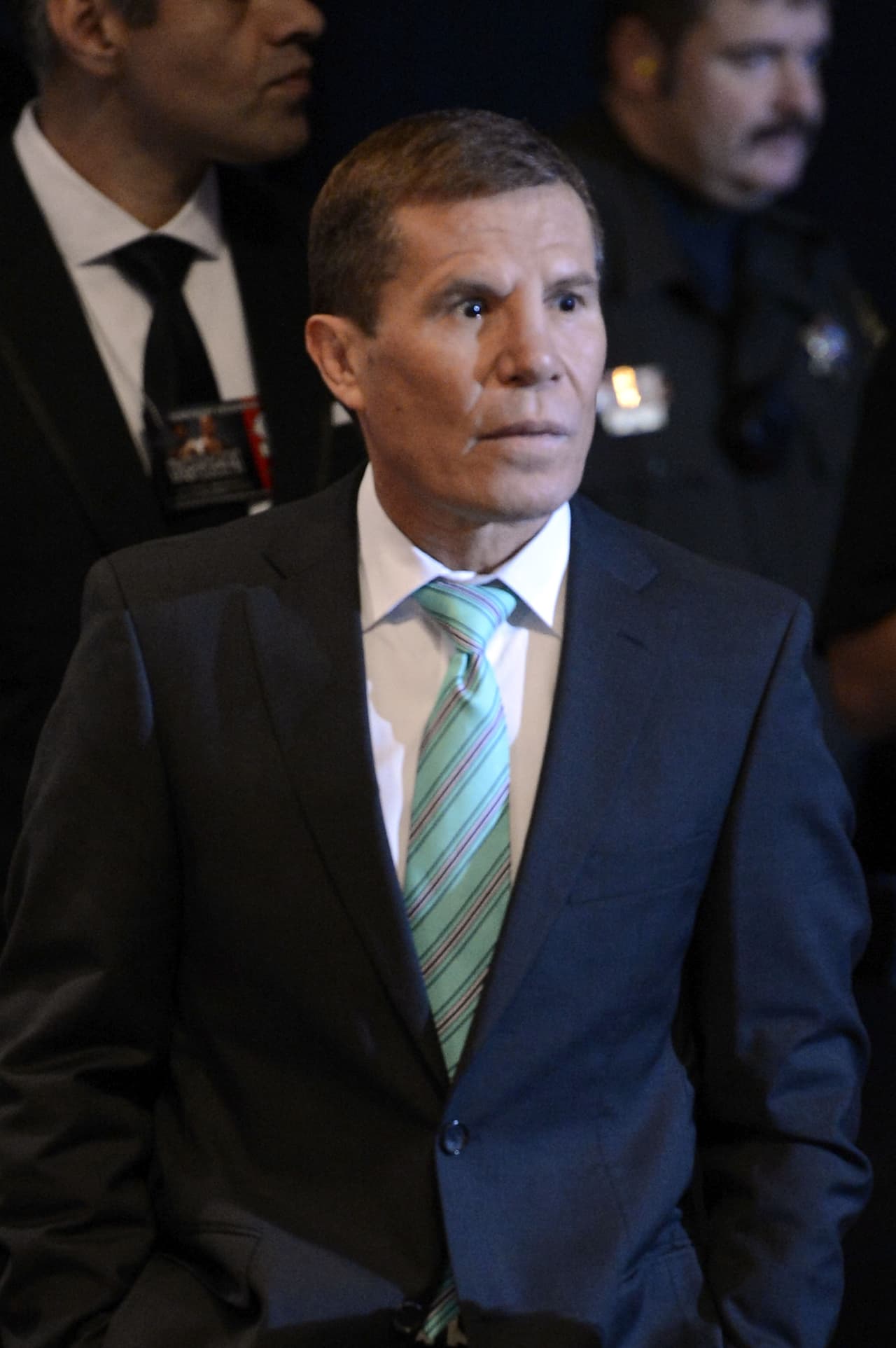 La clínica Baja del Sol de Julio César Chávez cuenta con dos sedes: en Tijuana, Baja California, y Culiacán, Sinaloa, ambos estados al norte de México.
<br>