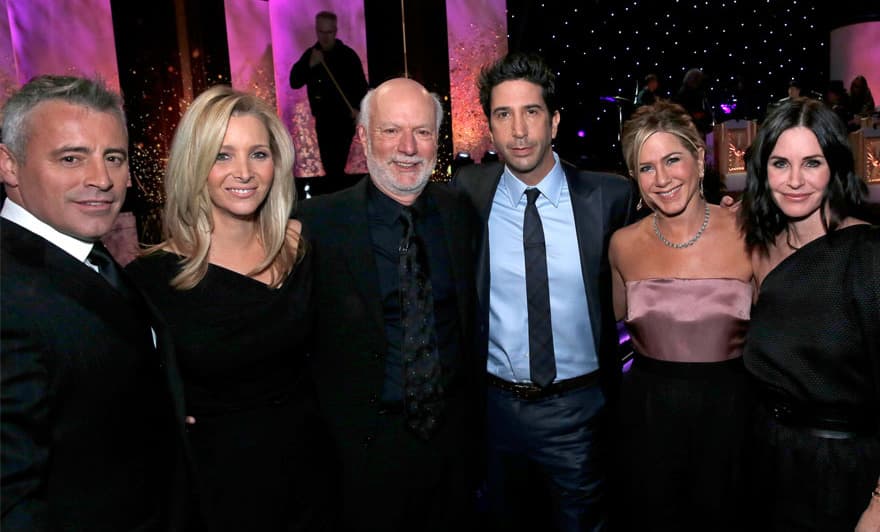 (De izquierda a derecha) Matt Le Blanc, Lisa Kudrow, David Schwimmer, Jennifer Aniston, Courteney Cox: el elenco de 
<i>Friends</i> se encontró durante un evento conmemorativo de la cadena NBC.