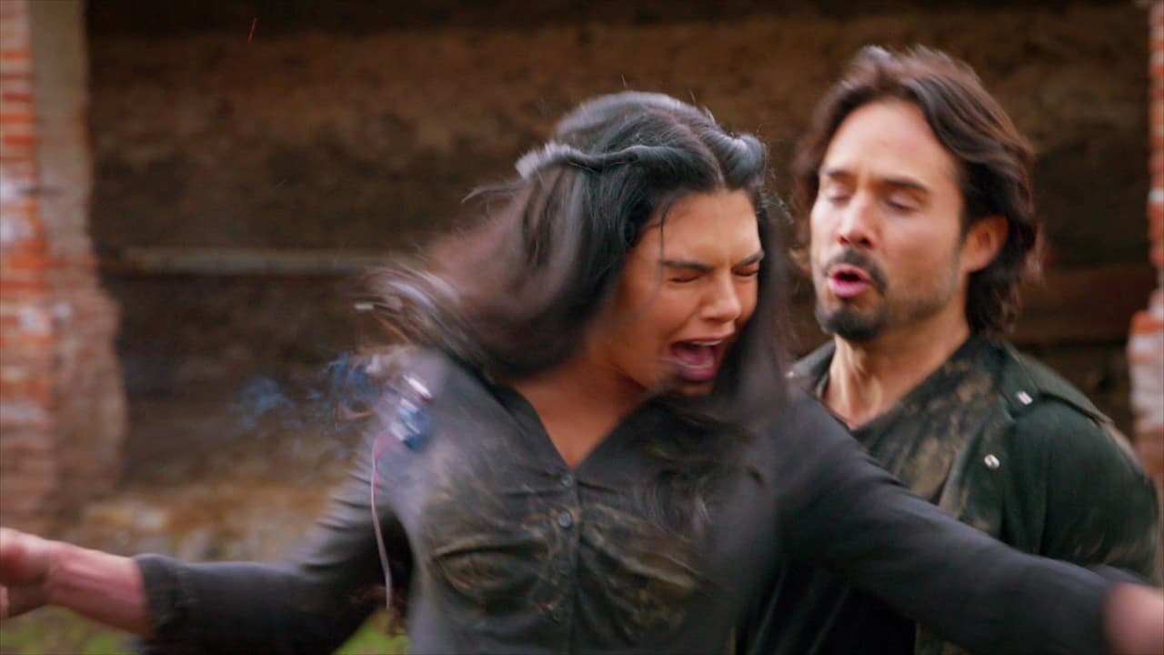 Como Rafael lo amenazó de muerte, Octavio le ofreció su pistola para acabar con su vida, pero Fernanda se interpuso y ‘El Toro’ Toscano le disparó sin piedad.