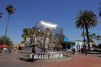 Un hombre se suicida en Universal Studios