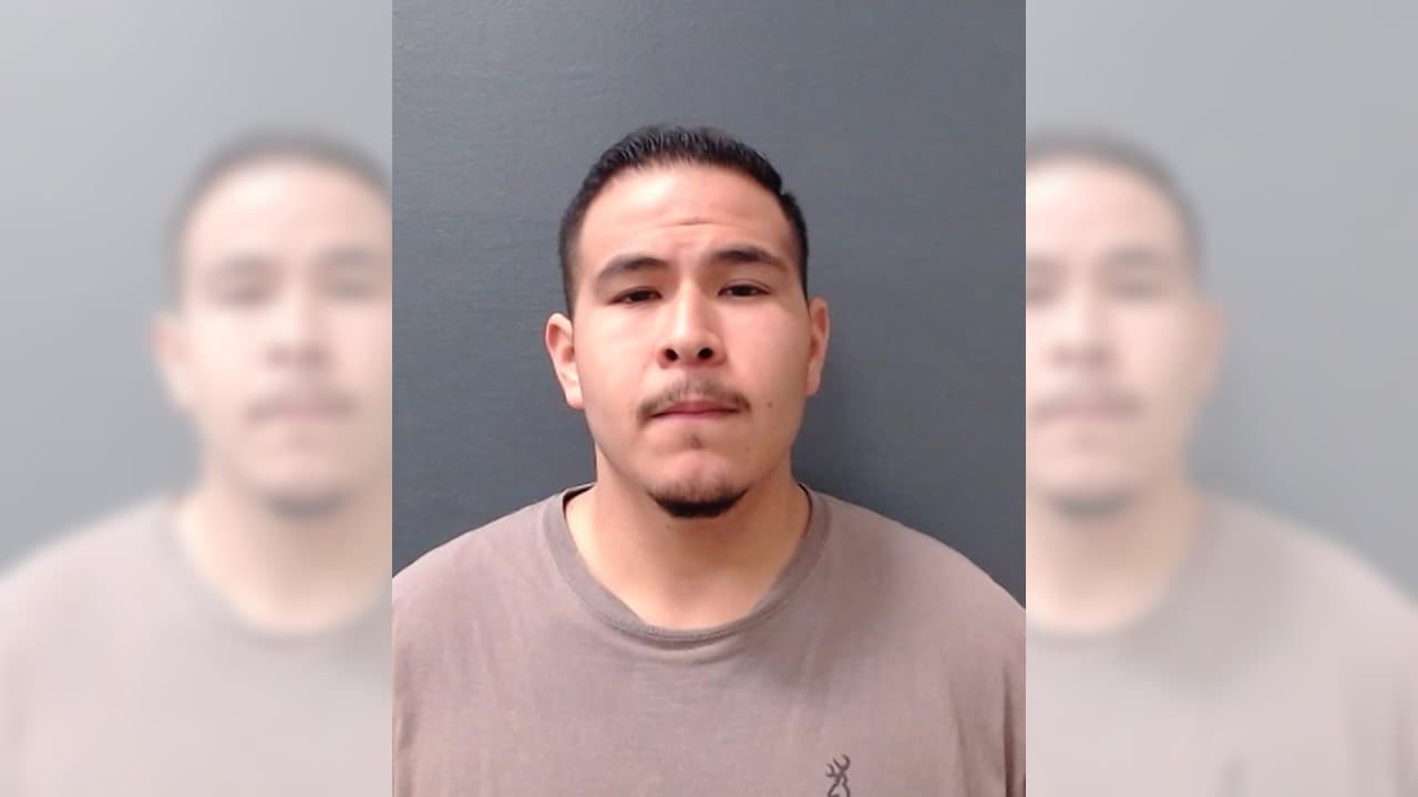 Isaiah García, de 27 años.