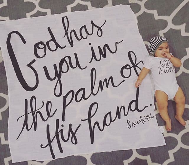 Con un hermoso mensaje para sus fans.