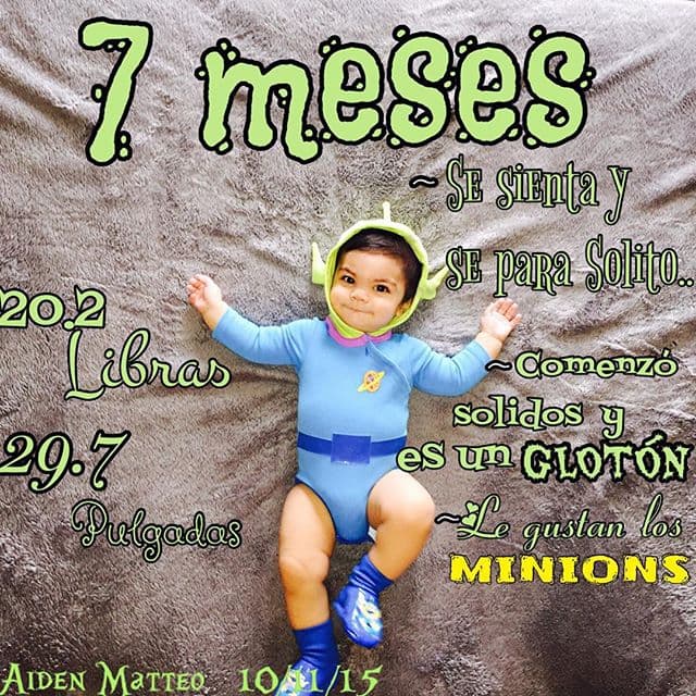 A los 7 meses ya se sentaba y se paraba solito.