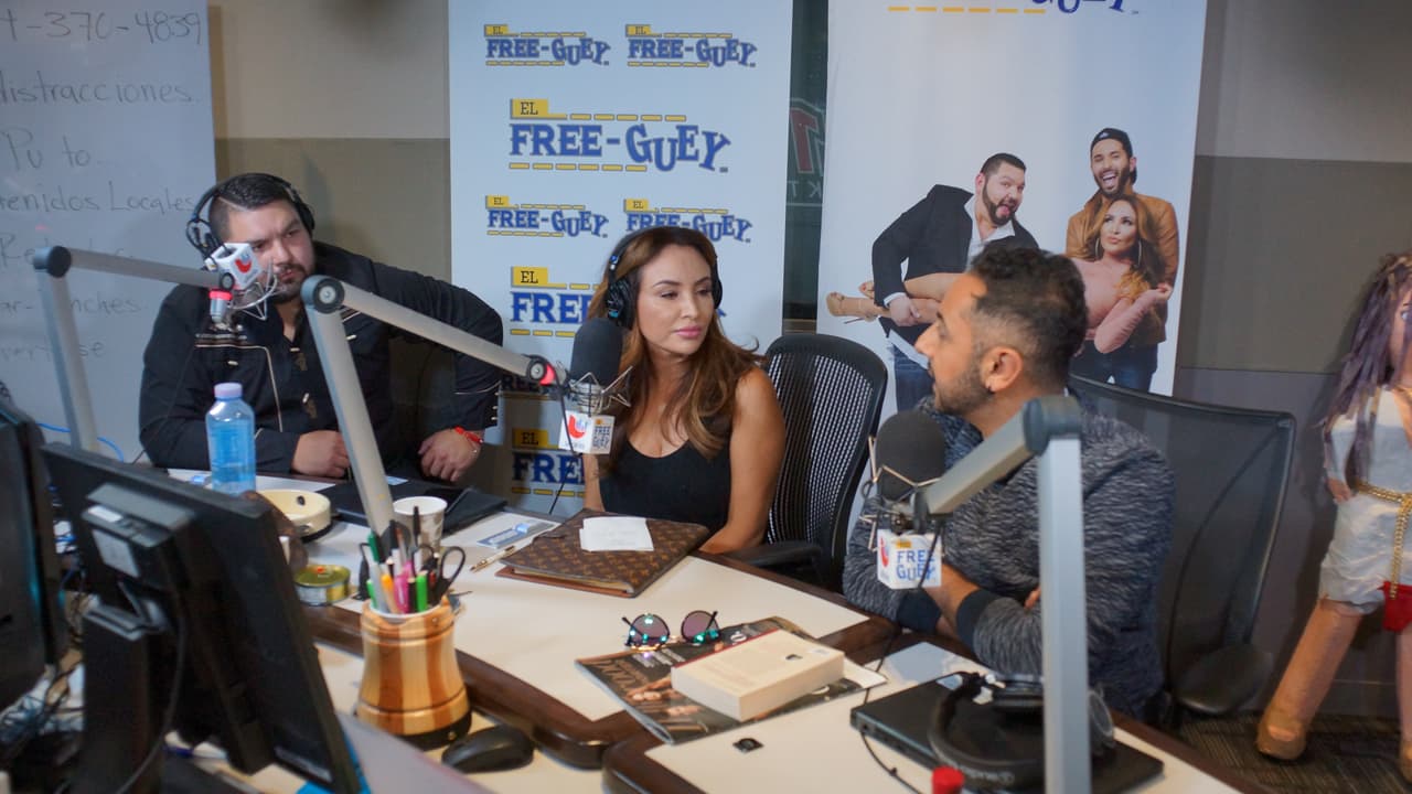 <b><a href="http://www.univision.com/temas/la-bronca">La Bronca</a></b> y 
<b><a href="http://www.univision.com/temas/el-tambochi">El Tamboch</a></b>i recibieron a 
<b><a href="http://www.univision.com/temas/marco-de-la-o">Marco de la O</a></b> y 
<b><a href="http://www.univision.com/temas/humberto-busto">Humberto Busto</a></b> en cabina parara hablar acerca de 
<b><a href="http://www.univision.com/temas/el-chapo-exclusivo">'El Chapo'.</a></b>