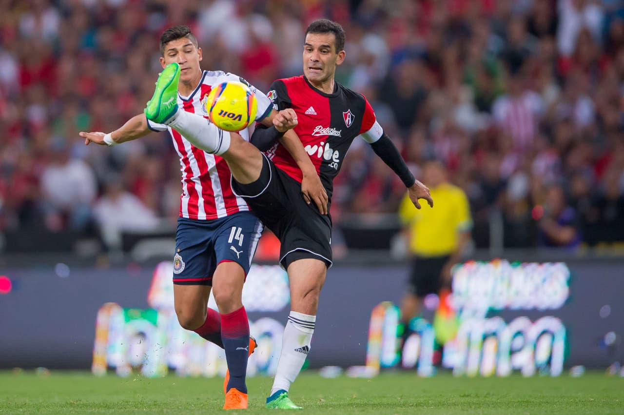 Rafael Márquez jugó su último partido en el Jalisco en la victoria del Atlas sobre Chivas. Los Rojinegros ganaron 1-0, el capitán del Tri y la Selección Mexicana tuvo una destacada actuación, y al final se llevó el cariño de propios y extraños.