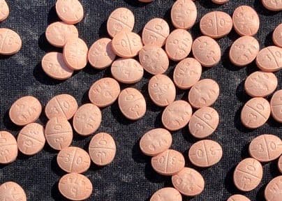 "Es muy perturbador": la DEA decomisa falsas pastillas para niños hechas de metanfetaminas