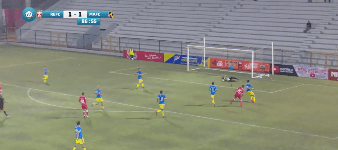 Taufic Guarch estuvo cerca de anotar en la Final de Nicaragua