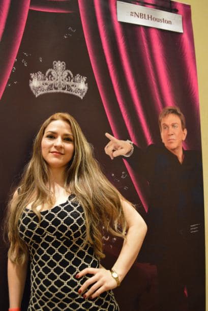 Dos elementos claves en cualquier audición de Nuestra Belleza Latina: mucho maquillaje y mucha actitud. Osmel, no eres el único... con actitud.