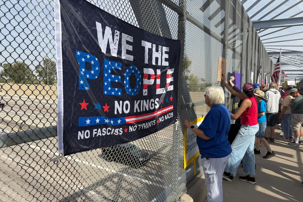 Bajo el lema “We the People, No Kings”, se convierte en uno de los más visibles durante la jornada nacional de protestas.