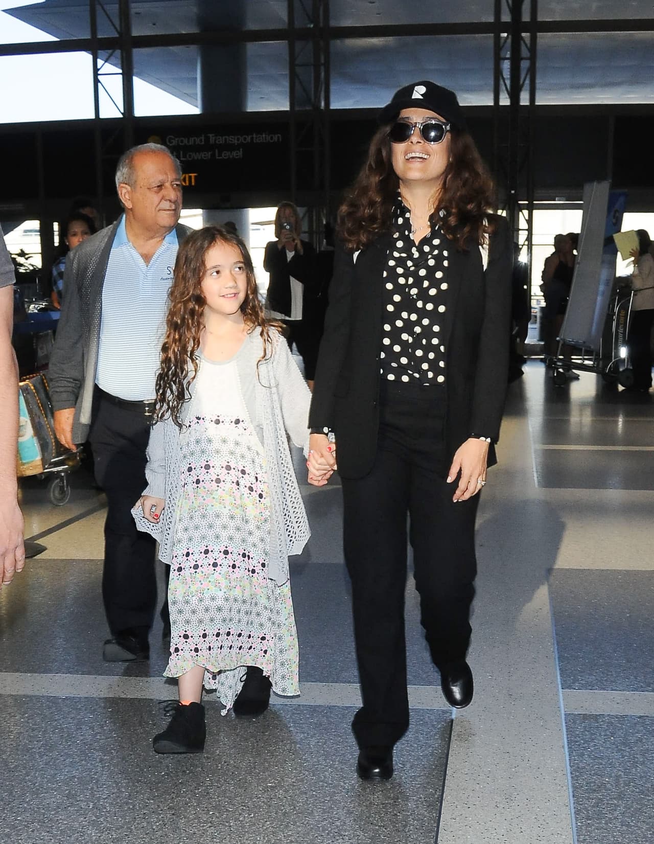 Salma Hayek reveló que su hija fue víctima de insultos racistas.