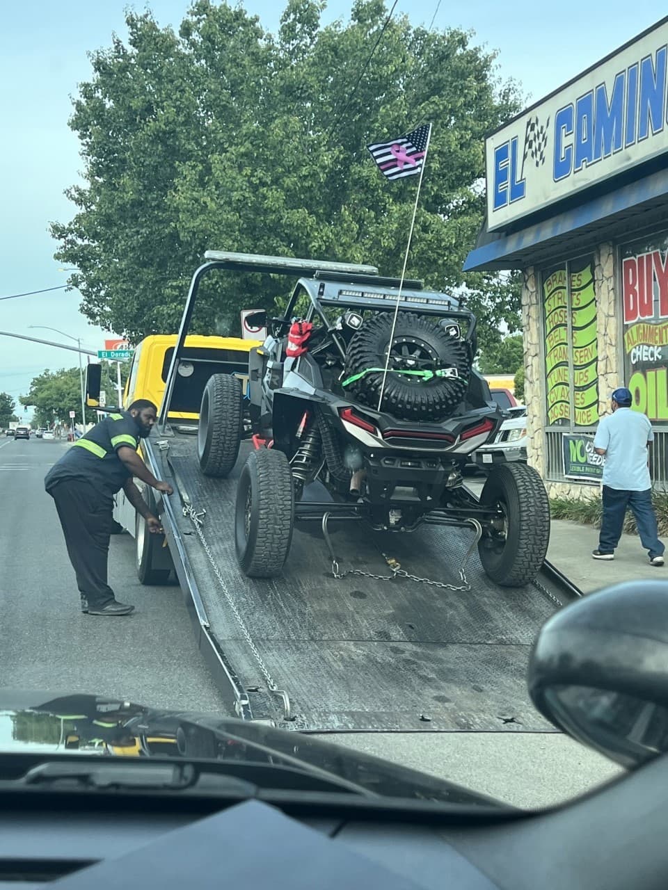 Los operativos para detectar y evitar los espectáculos conocidos como Sideshows continuaron en la ciudad de Stockton, en donde un equipo especial logró el decomiso de seis vehículos que participaban en estas actividades ilegales.