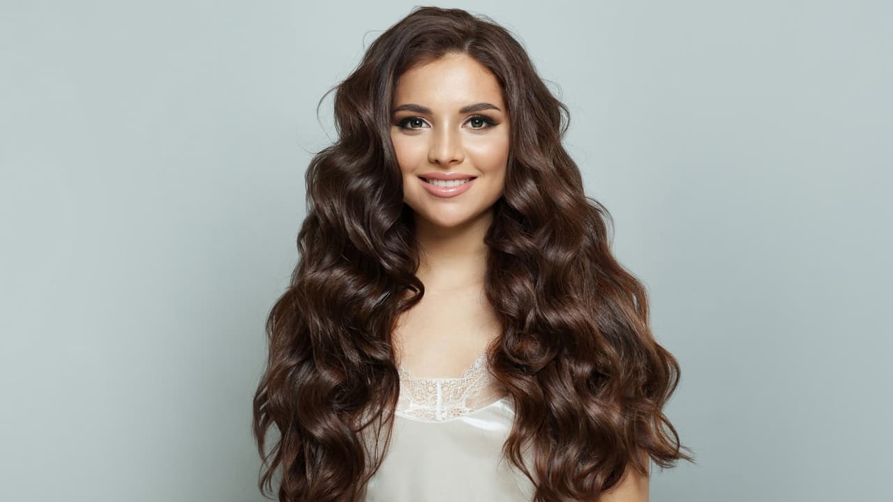 Cabello largo con ondas