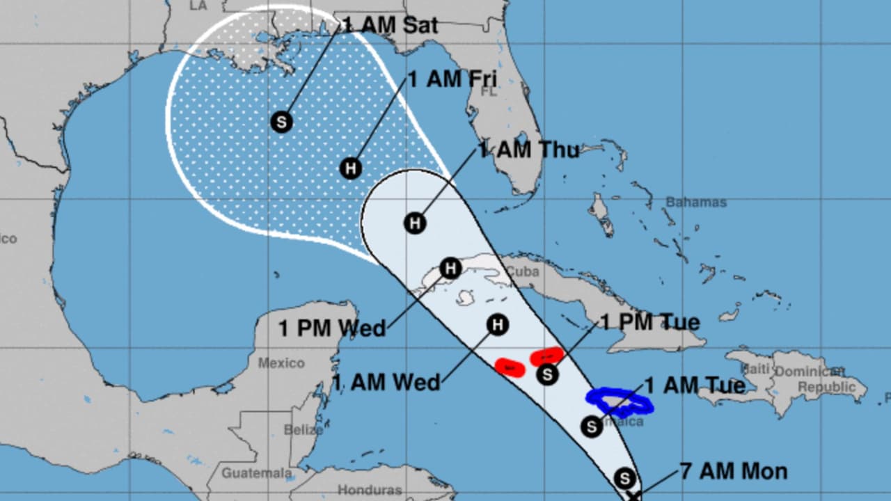 No, la temporada de huracanes no se ha acabado: esto sabemos del potencial ciclón tropical #18