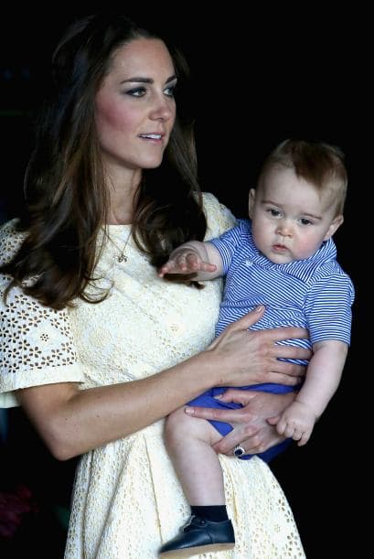 Kate lució muy guapa, pero el principito se robó todas las miradas.