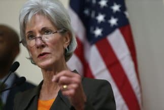 Kathleen Sebelius, la Secretaria de Salud, renuncia al cargo