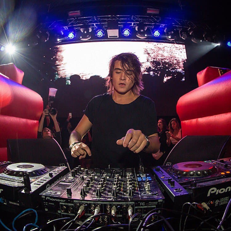 Danny Avila- C.H.E.C.K.