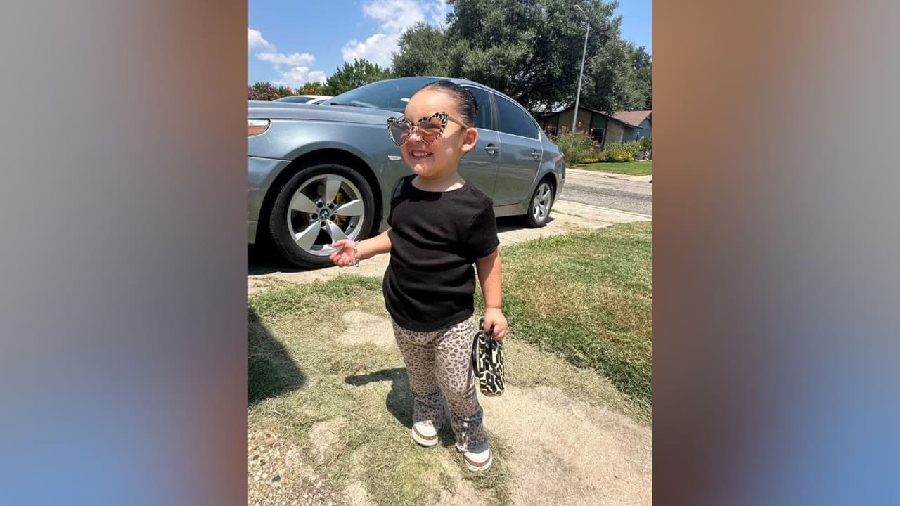 Buscan a Aryana Treviño, una niña de 2 años desaparecida en el norte de San Antonio