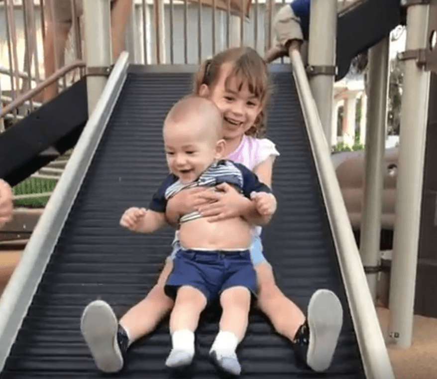 La mejor noticia para el varoncito de Alan es que tendrá a su hermanita cerca.