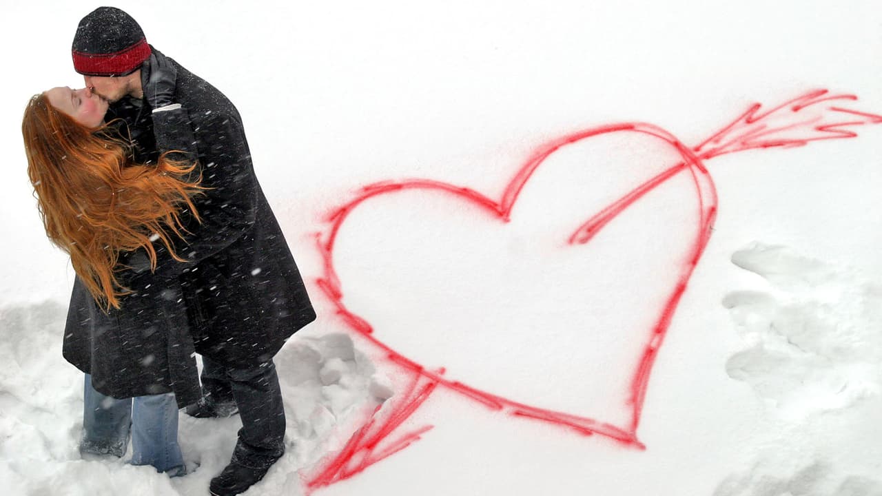 El vórtice polar es un gran área de baja presión y aire frío que rodea los polos de la tierra, según explica el 
<a href="https://www.univision.com/local/houston-kxln/que-es-el-vortice-polar-que-azotara-texas-en-los-proximos-dias-video">meteorólogo Gastón Heredia.</a> Sin embargo, en ocasiones estas corrientes de viento bajan e impactan nuestra región como ocurrirá en San Valentín.