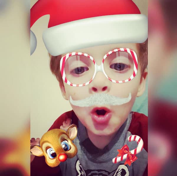 ¡Le encantan los filtros de Snapchat!