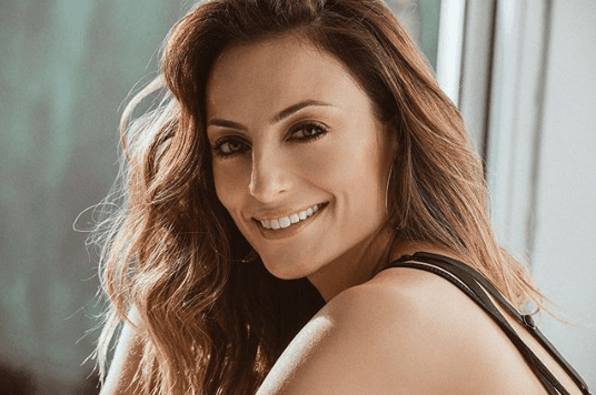 Marimar Vega es una talentosa actriz mexicana que se ha desarrollado en teatro, cine y televisión.