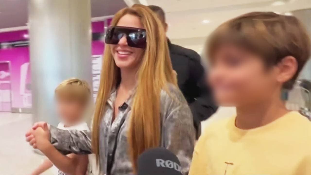 Shakira llegó a Miami con sus hijos y vivió bochornoso momento por la persecución de la prensa