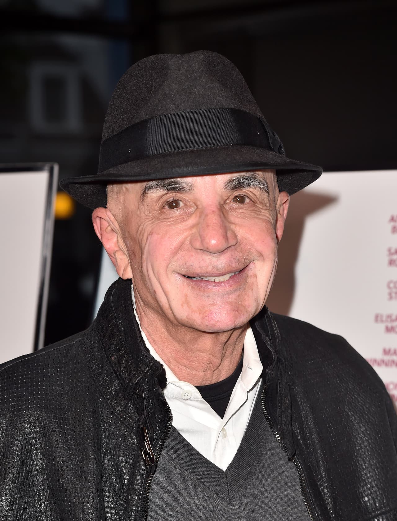 Shapiro hizo estas declaraciones al sitio de noticias el pasado 17 de abril, cuando salía de un restaurante en Beverly Hills.