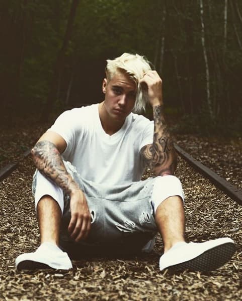 Justin ha tenido problemas con la ley de diferentes países como Italia, Brasil y Argentina. ¡Es tremendo!