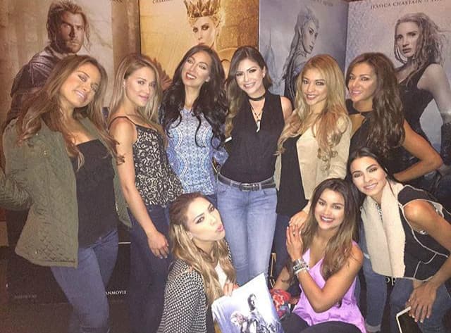Noche de cine con las bellezas de NBL. (Abril 12, 2016)