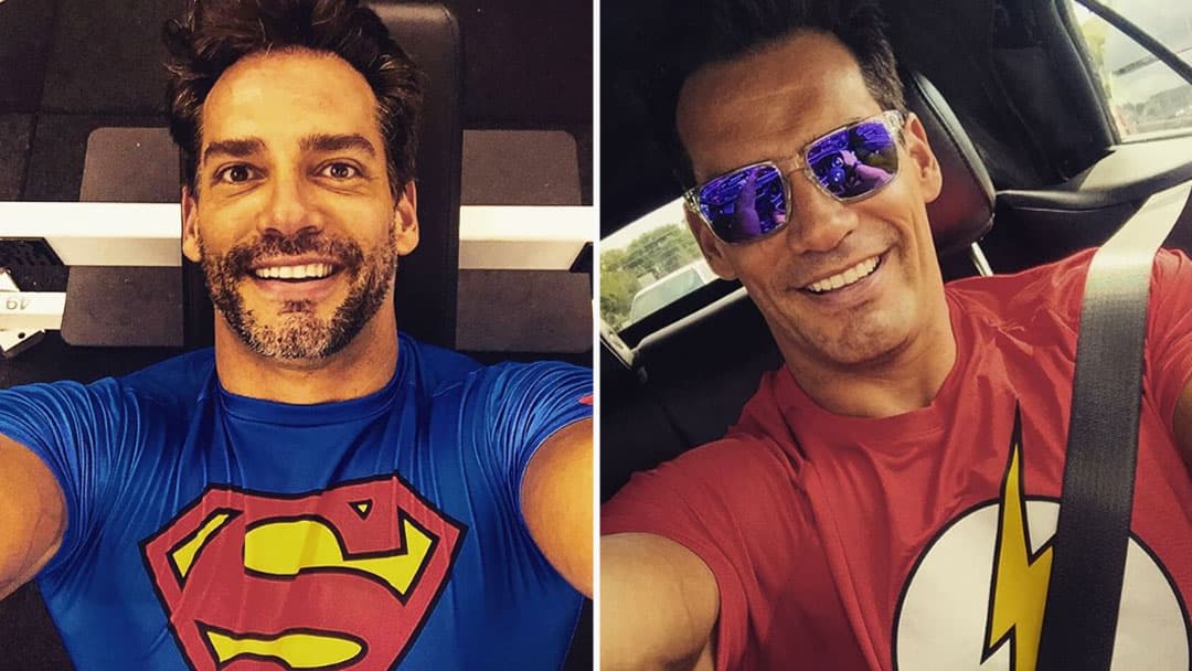 Este guapísimo chileno no usa barba, pero de vez en cuando Cristián de la Fuente se la deja crecer un poco.