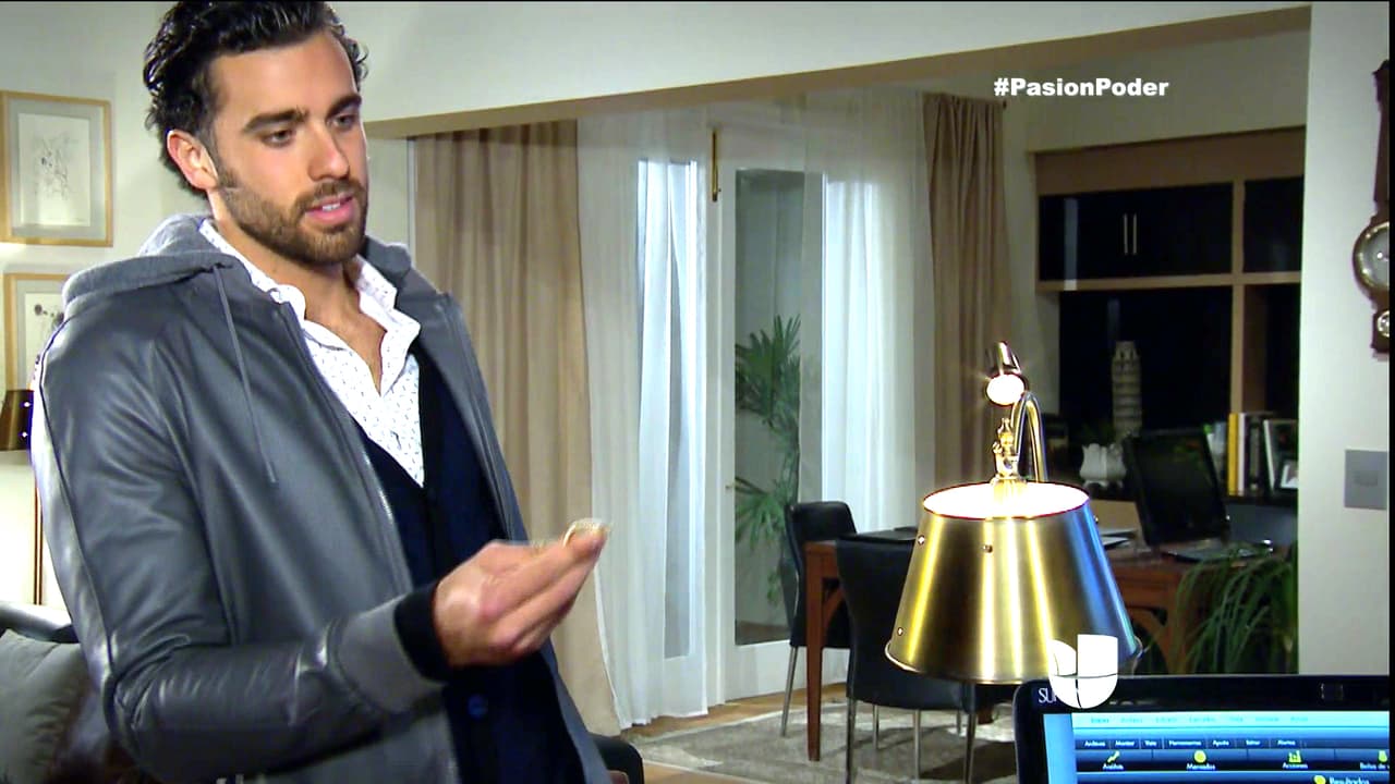 Y hace hasta lo imposible por volver a verte.