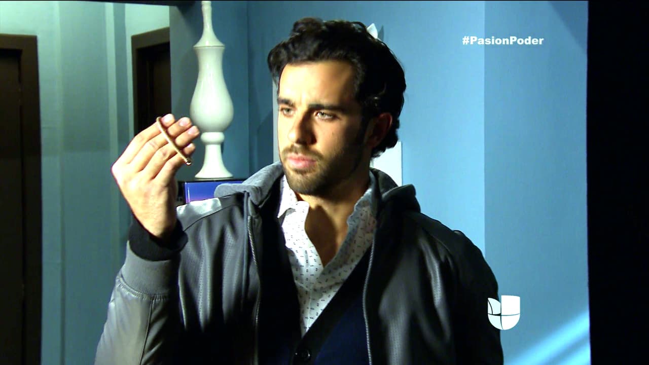 David no deja de pensar en ti ni un momento Regina.