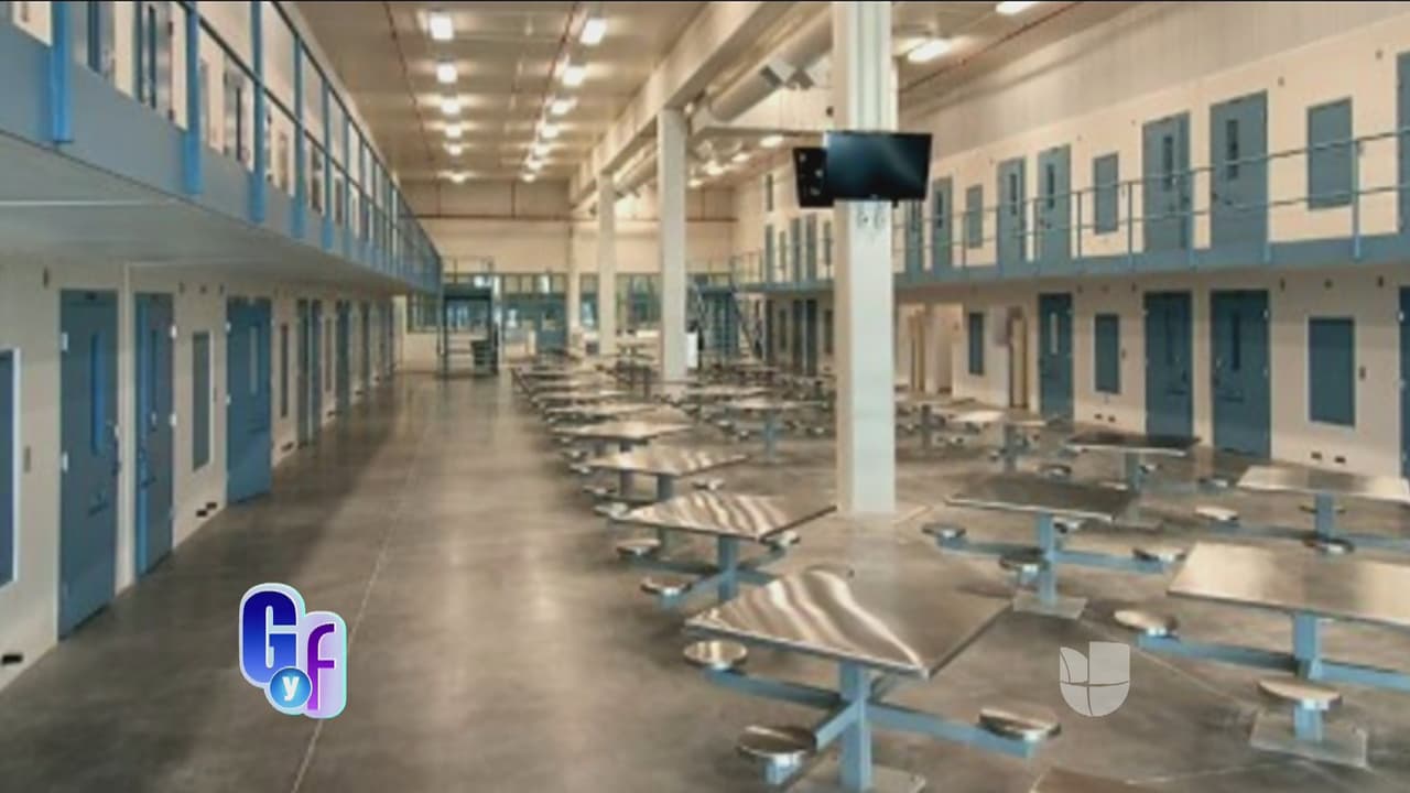 Durante su largo trayecto, se reportó que Larry había pásado sólo una noche en esta cárcel en Reno.