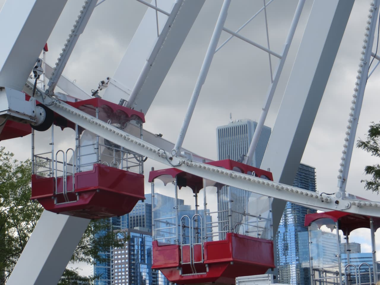 En cuanto a su diseño, las nuevas góndolas serán azules y no rojas como son actualmente.