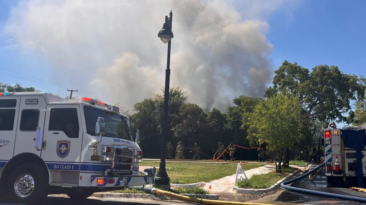 <h3 class="cms-H3-H3">Próximos pasos </h3>
<br>Las autoridades recordaron 
<b>la importancia de revisar las instalaciones eléctricas y de gas en los hogares</b>, especialmente en construcciones antiguas, para reducir riesgos de incendios. 
<br>El caso ha generado 
<b>muestras de solidaridad hacia el bombero lesionado y sus compañeros</b>, que arriesgan la vida en cada llamada de emergencia.