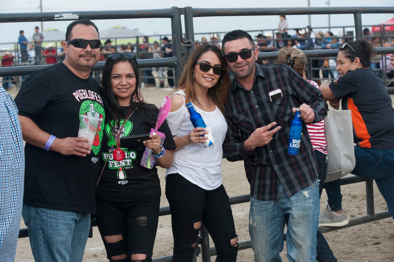 7 escenarios y mas de 50 artistas en 3 dias fueron los ingredientes para PuebloFest el 17 al 19 de marzo donde llegaron personas para disfrutar de todo el estado de California.