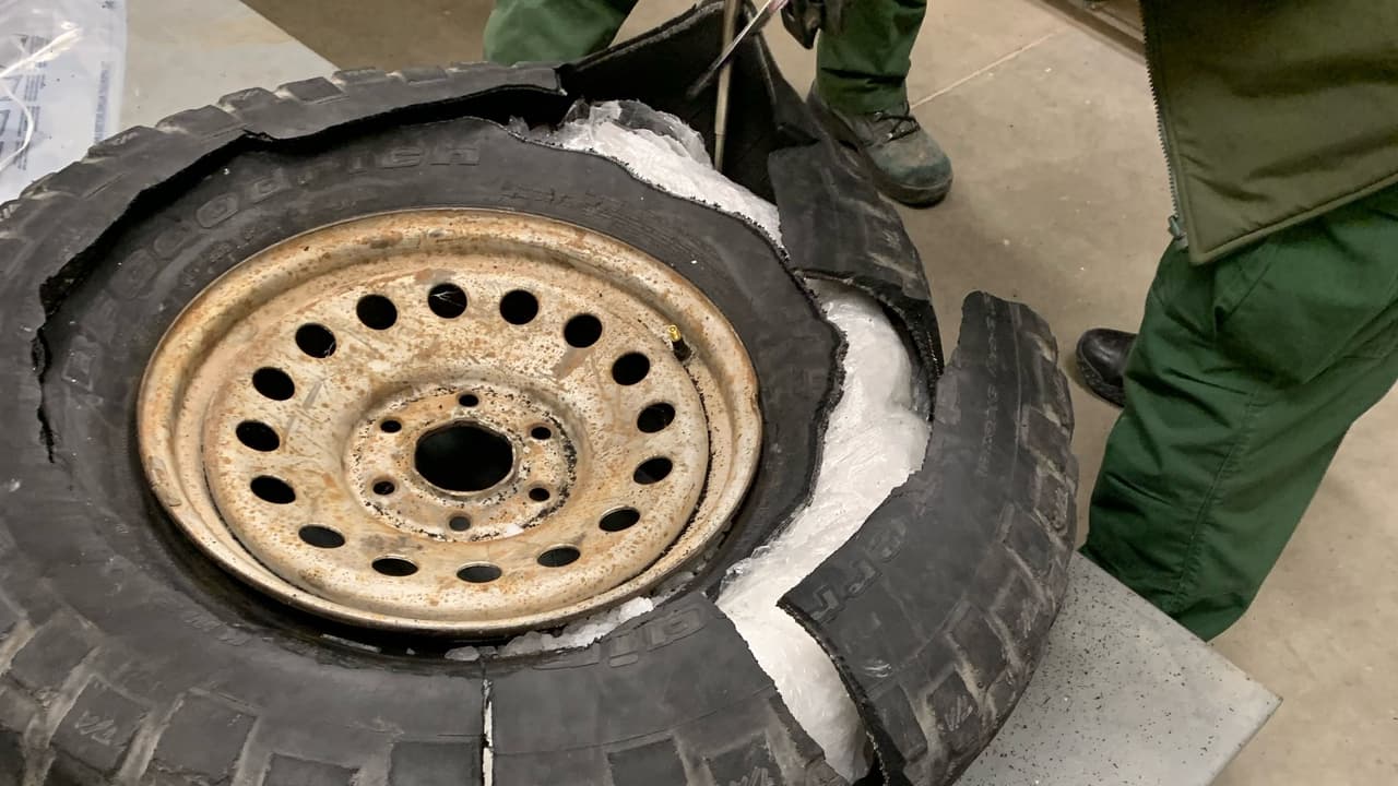 Después de detener un vehículo, los agentes de la Patrulla Fronteriza de la estación de Ajo incautaron más de 112 libras de metanfetamina con un valor estimado de $202,000.