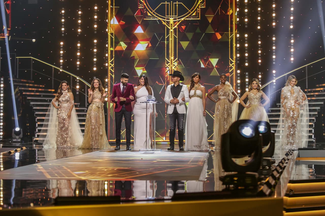 Aquí con el jurado.