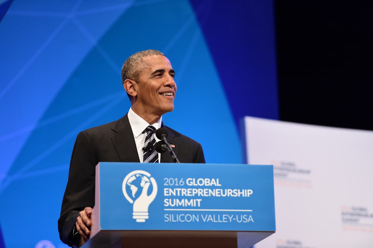 Obama se burló de su propio conocimiento de tecnología.