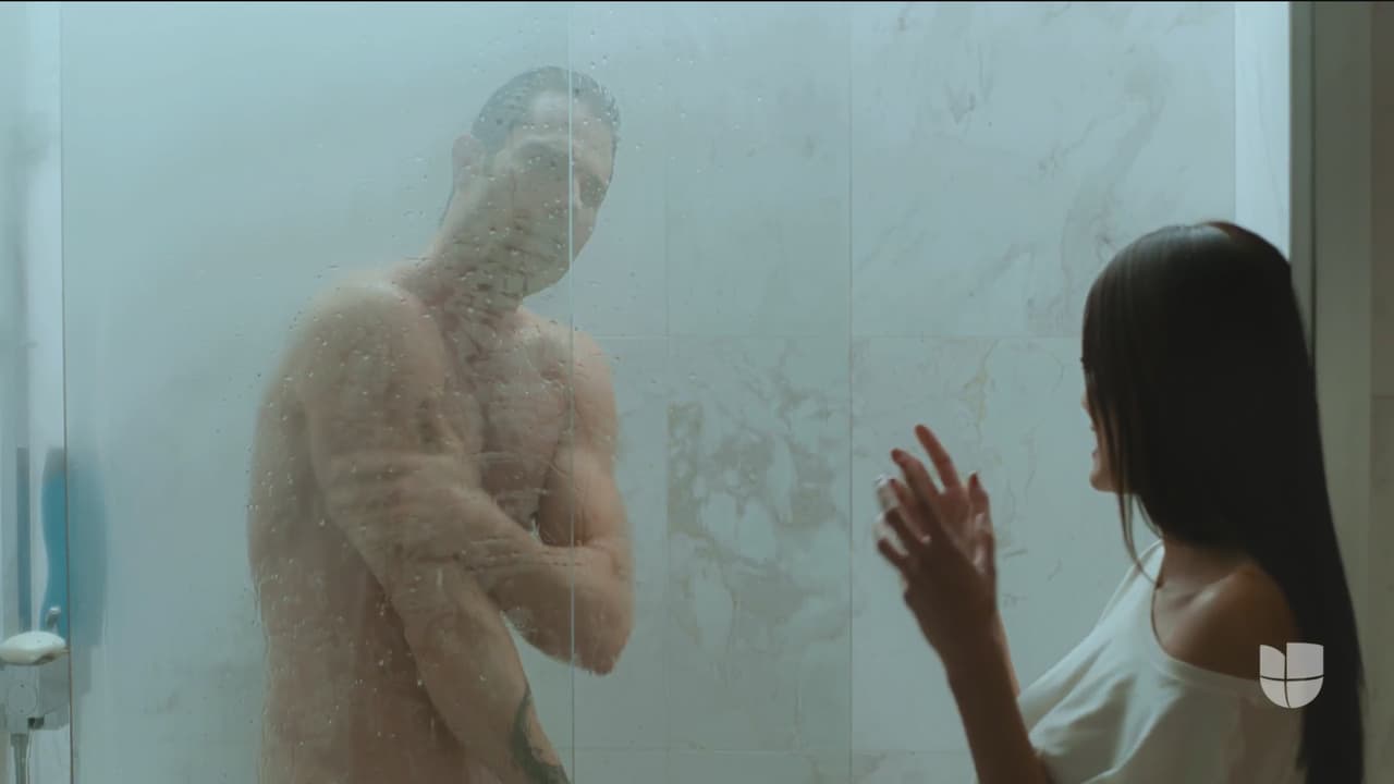 Desde las primeras escenas de la historia, Zuleyka y Sebastián se mostraron muy apasionados.