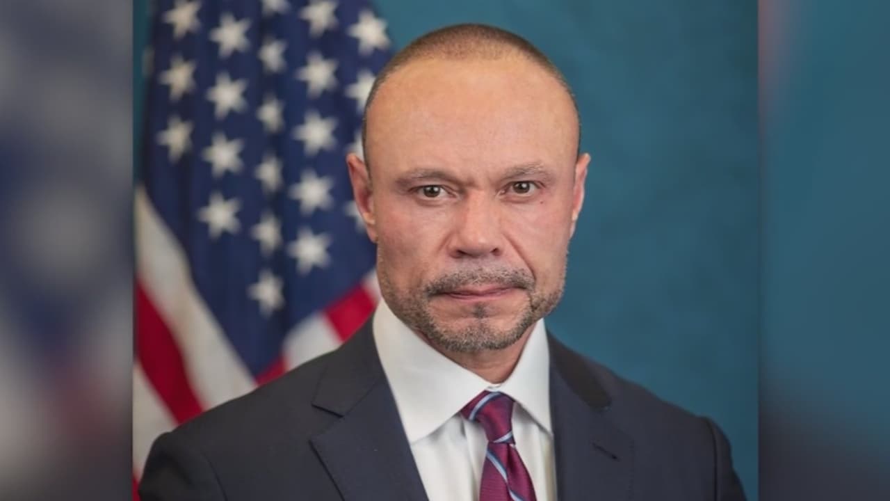 El subdirector del FBI anuncia que dejará el cargo en enero: resumen de las noticias del día