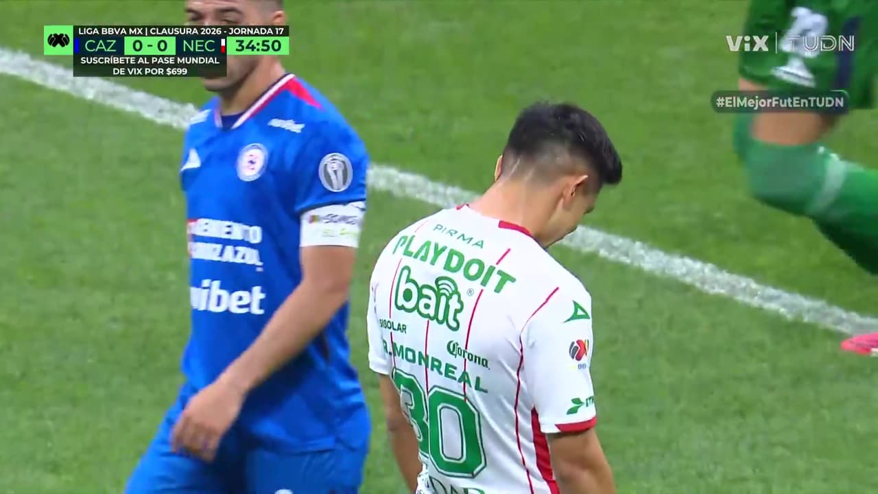 ¡Cabezazo peligroso! Monreal mete un susto a los celestes