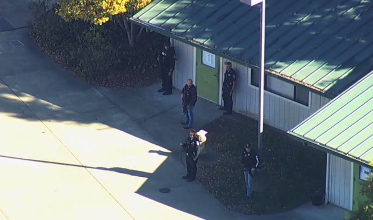 La Policía de Santa Rosa responde a tiroteo aislado justo afuera de la preparatoria Ridgeway 