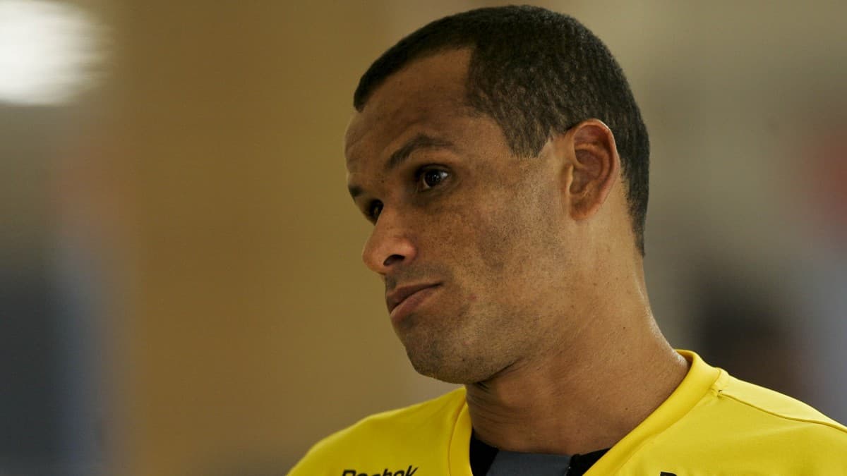Rivaldo critica el fichaje de Braithwaite por el Barcelona 